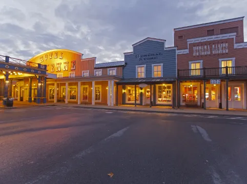 Disney Hotel Cheyenne