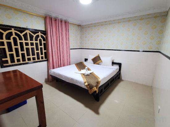 Invito Guesthouse Room Type - Superior Quadruple Room
