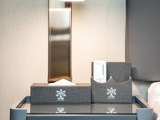 Others 3, Leica Hotel, Shenzhen