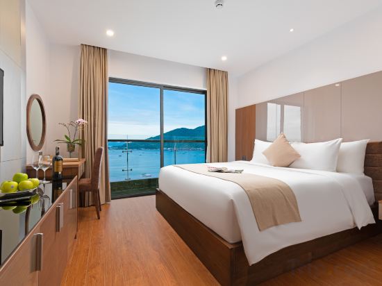 Alan Sea Hotel Danang Room Type - Deluxe Balcony Double room