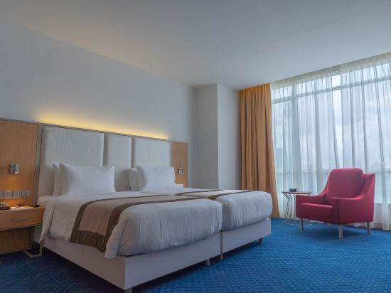 TAMU Hotel & Suites Room Type - Deluxe Twin Room