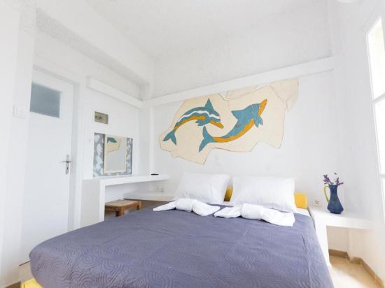 Sunny Days Room Type - Deluxe Sea View Room