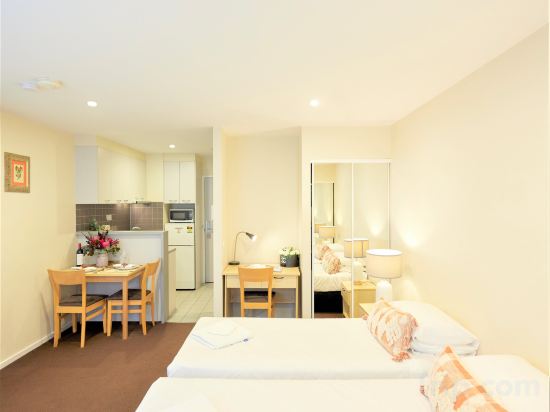 Arrow On Swanston Room Type - Triple Single beds