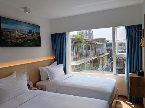 London Hotel Room Type - Exquisite Twin Bed Room