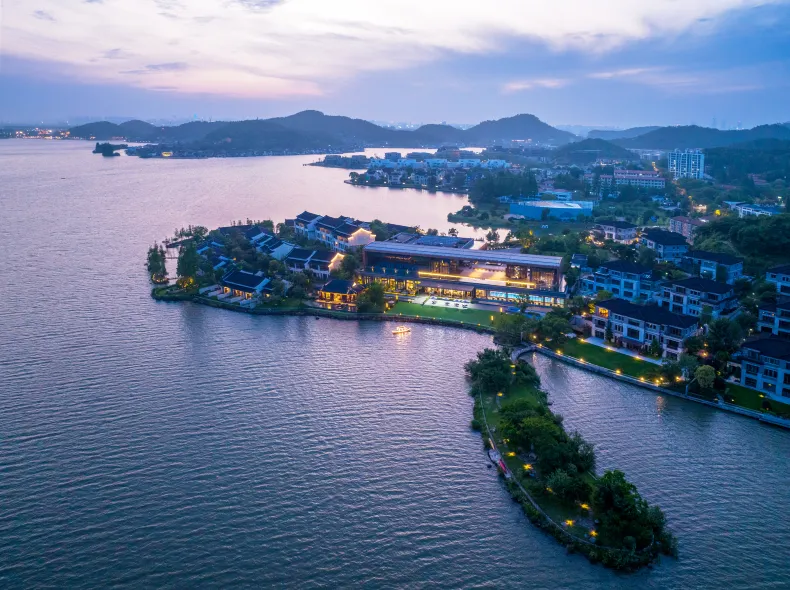 Landison Dongqian Lake Resort Ningbo