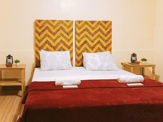 Maribels Pension Sindangan Room Type - Deluxe Room