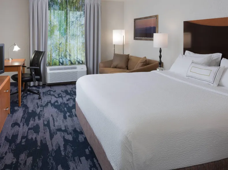 Fairfield Inn & Suites Orlando Lake Buena Vista