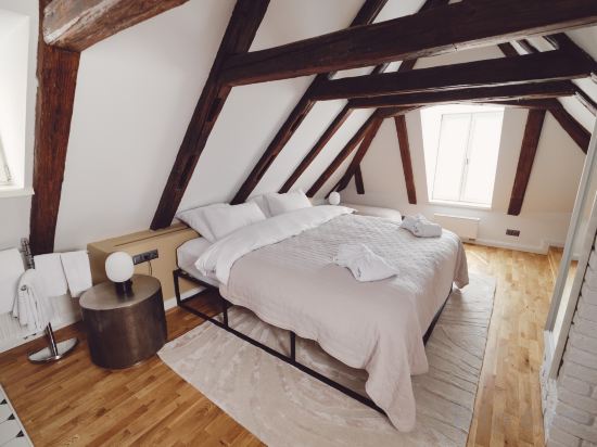 Domus Balthasar Boutique Hotel Room Type - Attic Double Room With Standalone Bathtub