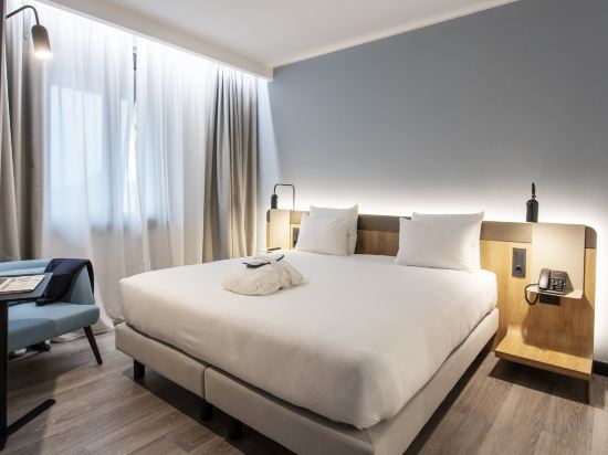 Novotel Parma Centro Room Type - Standard Double Room