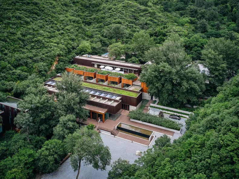 COMMUNE BY THE GREAT WALL , IN THE UNBOUND COLLECTION BY HYATT