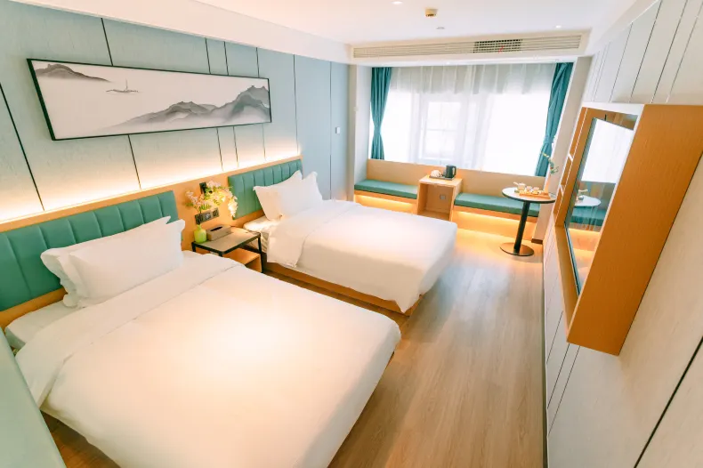 Qingmu Select Hotel (Yuejianglou Scenic Area, Rehe Road, Nanjing)