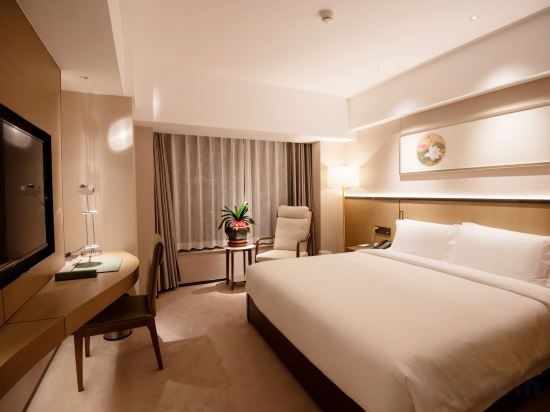 Beijing Guangdong Hotel - Tap to explore photos