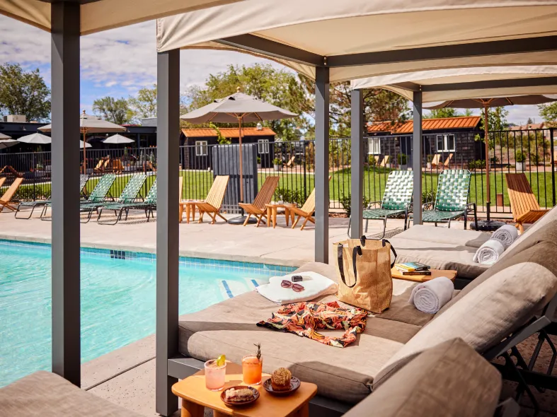 High Country Motor Lodge - Near Nau and Downtown