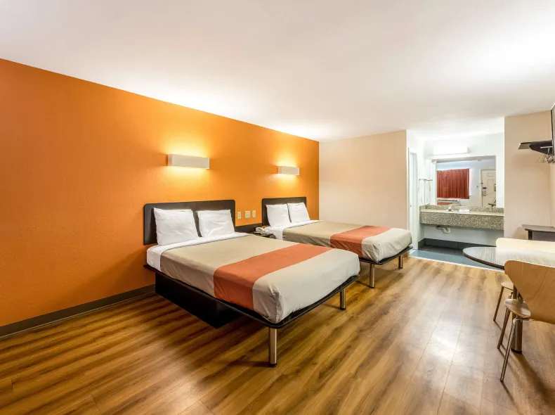 Motel 6 San Antonio, TX - South IH-10 East