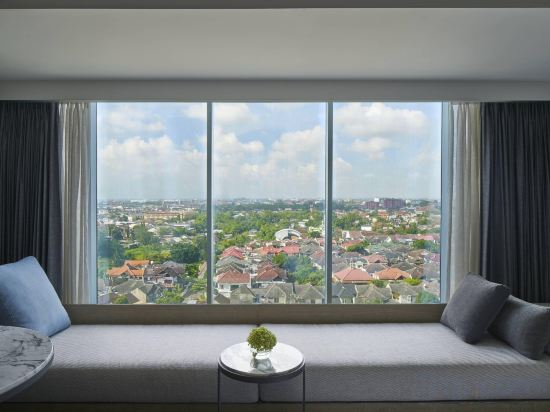 Yogyakarta Marriott Hotel - Tap to explore photos