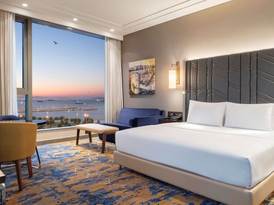 Hilton Istanbul Bakirkoy Room Type - Executive King Room with Sea View