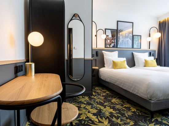 BEST WESTERN M-TREIZE PARIS ASNIERES Room Type - Standard Twin Room