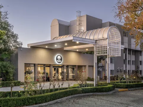 Hotel Elms Christchurch, Ascend Hotel Collection