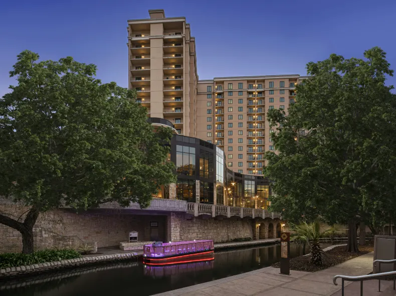 Embassy Suites by Hilton San Antonio Riverwalk Downtown