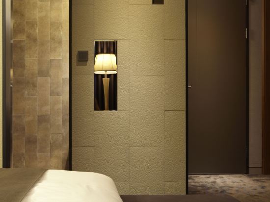 Best Louis Hamilton Hotel Haeundae Room Type - Deluxe Double Room