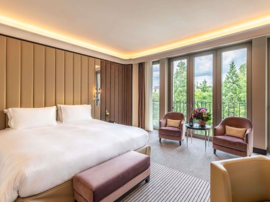 Sofitel Frankfurt Opera Room Type - Luxury King Room