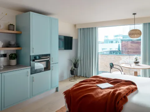 伯蒙茲洛克酒店，塔橋