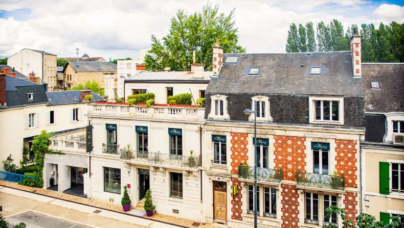 羅吉斯別墅 C 飯店