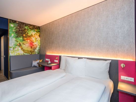 Ibis Styles Hotel Nördlingen - Tap to explore photos