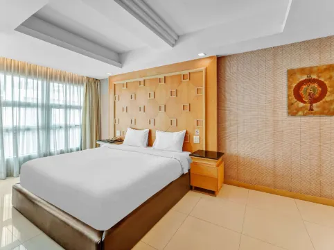 素坤逸11巷烏帕爾飯店