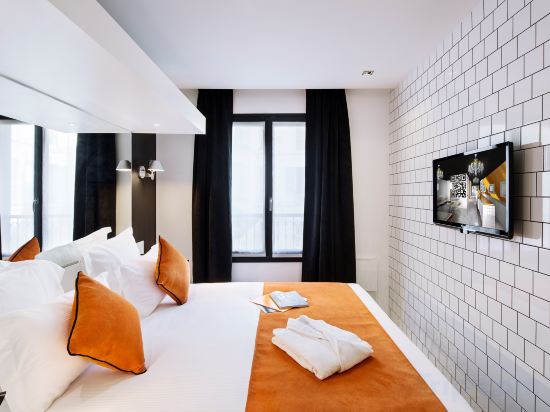 Best Western Premier Faubourg 88 Room Type - 1 King Bed, NonSmoking, Superior Room