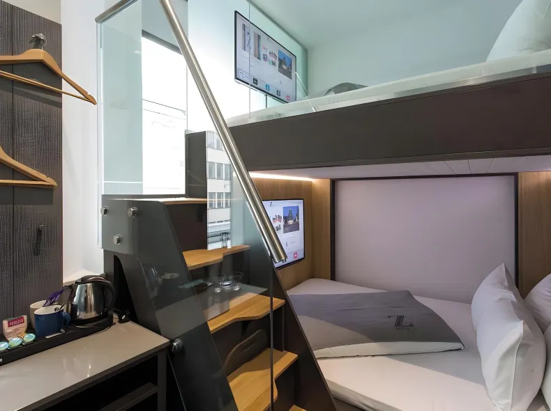 The Z Hotel City