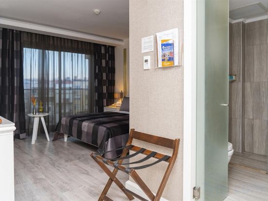 Sky Kamer Hotel Antalya Room Type - Standard Double Room with City View Sky Kamer Hotel Antalya Room Type - Standard Double Room with City View