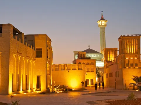 Element Al Mina, Dubai