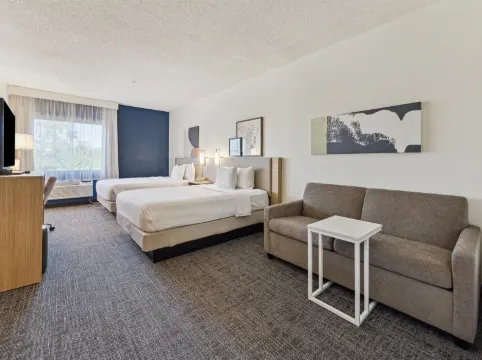 Spark by Hilton Houston Near the Galleria