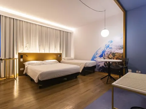 庫裏蒂巴巴特爾歐洲套房酒店 - 國家旅館