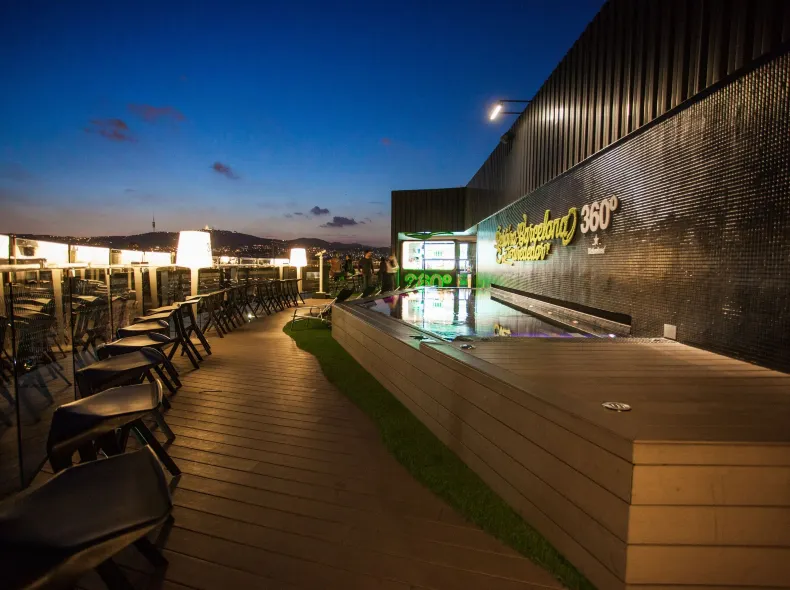 巴塞隆拿瓦爾酒店