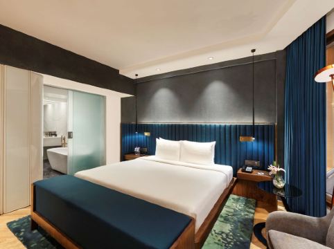 Novotel Mumbai Juhu Beach 2