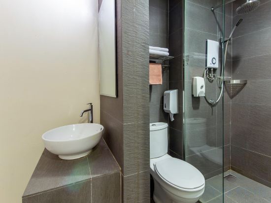 Ceria Hotel Bukit Bintang - Tap to explore photos