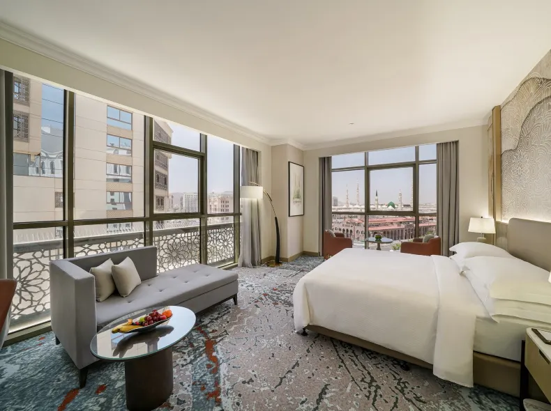 阿爾·馬納卡羅塔納麥地那