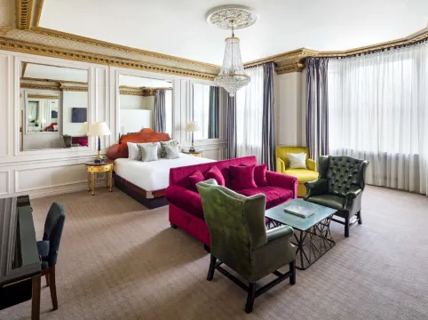 Radisson Blu Hotel, London South Kensington (formerly Vanderbilt)