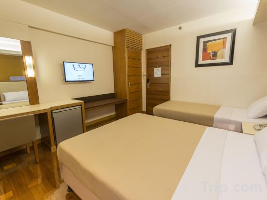 Kabayan Hotel Room Type - Standard Twin Room - P. Zamora Wing Kabayan Hotel Room Type - Standard Twin Room - P. Zamora Wing