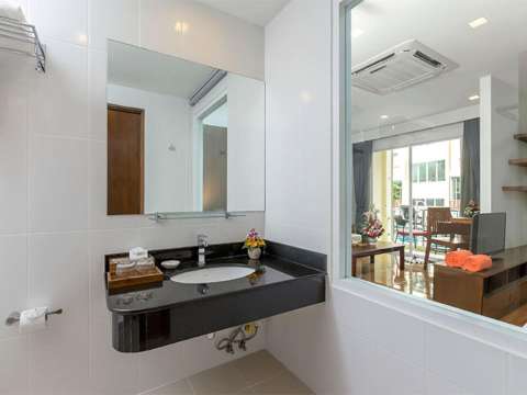 Photo 17
