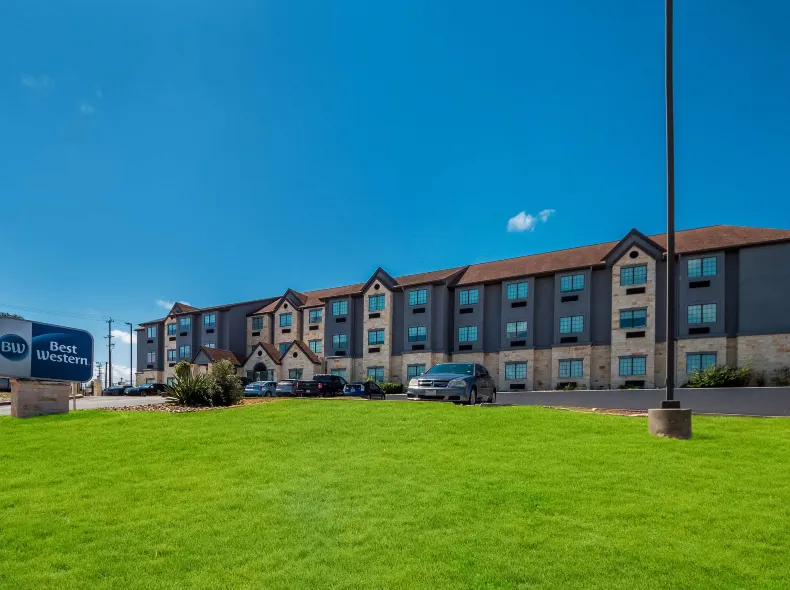 SureStay Hotel by Best Western San Antonio West SeaWorld