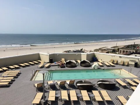 Caesars Atlantic City- A Caesars Rewards Destination