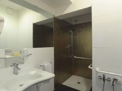 Hotel Aaron Room Type - Budget Double Room