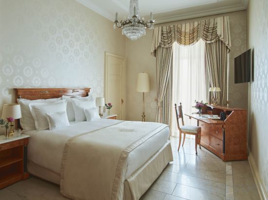 Grand Hotel National Room Type - Classic Room City View