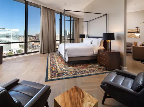 The Westin Oaks Houston at the Galleria