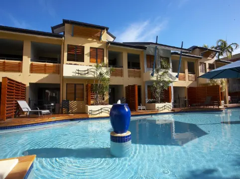 曼特拉傳統酒店