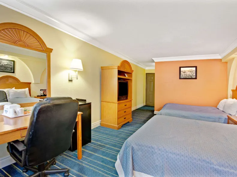 Days Inn by Wyndham San Antonio Airport
