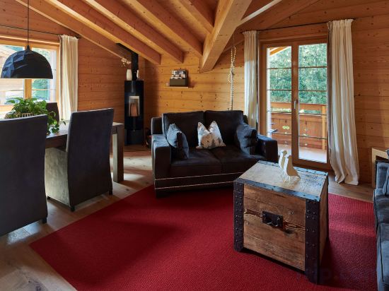 Aspen alpin lifestyle hotel Grindelwald - Tap to explore photos